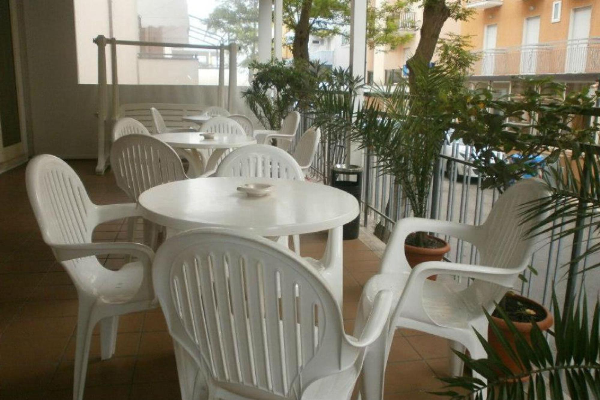 Hotel Nives Rimini Exteriör bild